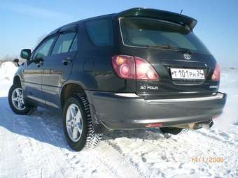 1999 Toyota Harrier