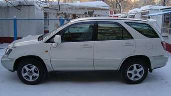 1999 Toyota Harrier
