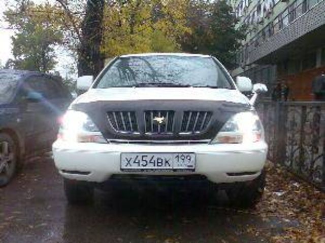 1999 Toyota Harrier