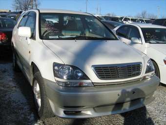 1999 Toyota Harrier