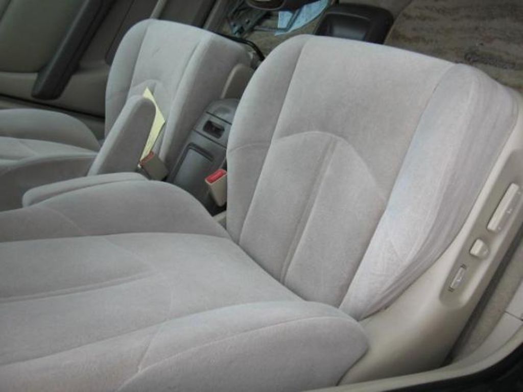 1999 Toyota Harrier