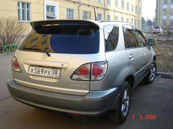 1999 Toyota Harrier