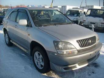 1999 Toyota Harrier