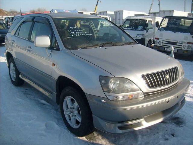 1999 Toyota Harrier