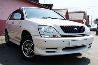 1999 Toyota Harrier