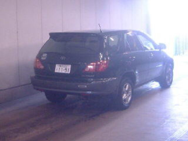 1999 Toyota Harrier