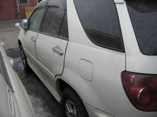1999 Toyota Harrier