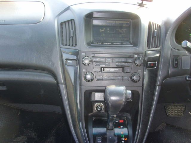 1999 Toyota Harrier