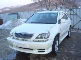 1999 Toyota Harrier