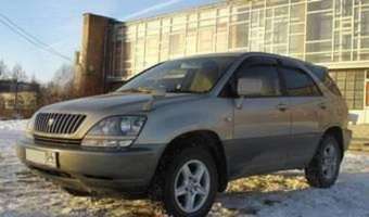 1999 Toyota Harrier