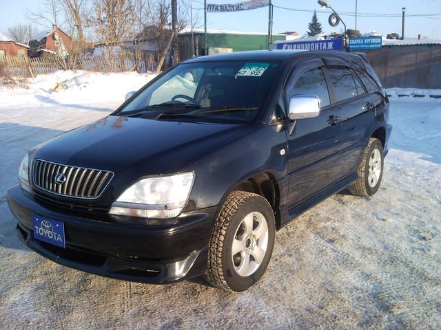1999 Toyota Harrier