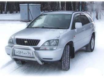 1999 Toyota Harrier