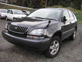 1999 Toyota Harrier