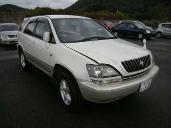 1999 Toyota Harrier