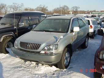 1999 Toyota Harrier