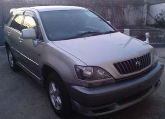 1999 Toyota Harrier