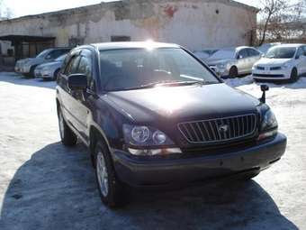1999 Toyota Harrier