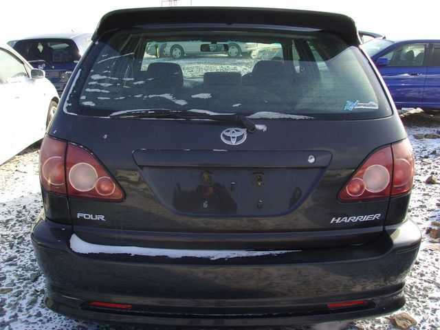 1999 Toyota Harrier