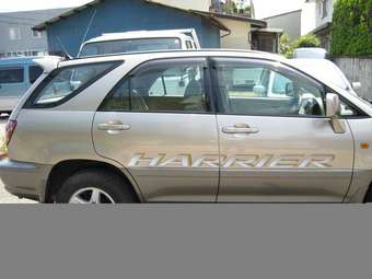 1999 Toyota Harrier