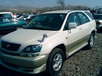 1999 Toyota Harrier
