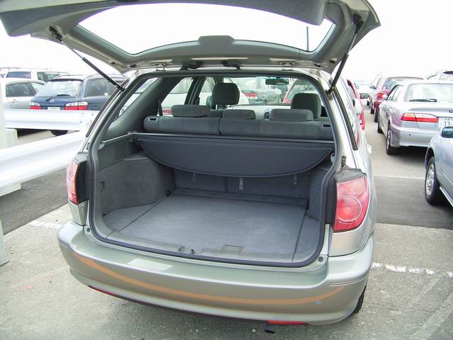1999 Toyota Harrier Pictures