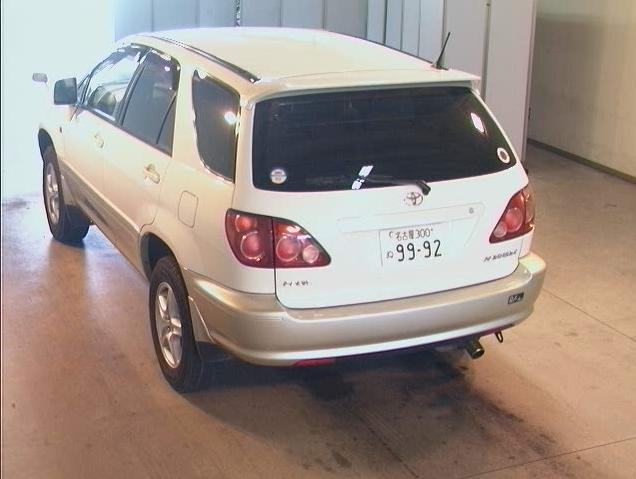 1999 Toyota Harrier Pictures
