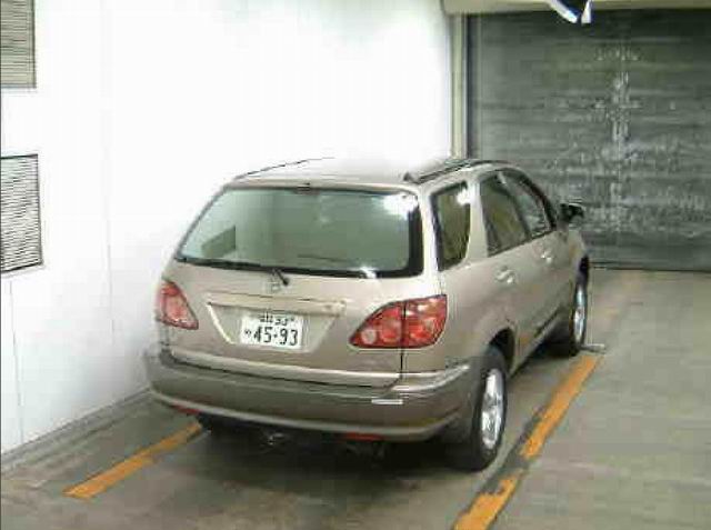 1999 Toyota Harrier Pics