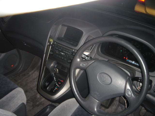 1999 Toyota Harrier Wallpapers