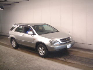 1999 Toyota Harrier Pictures