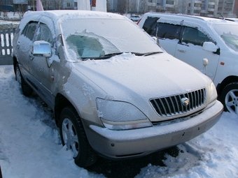1999 Toyota Harrier