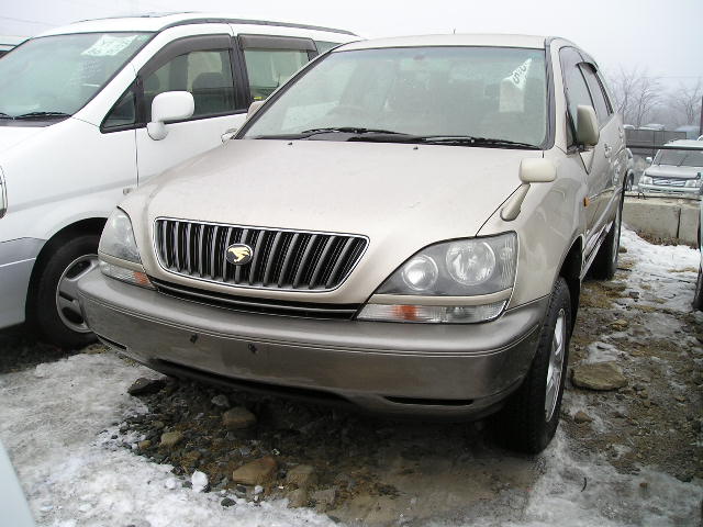 1999 Toyota Harrier Pictures