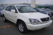 1999 Toyota Harrier Photos