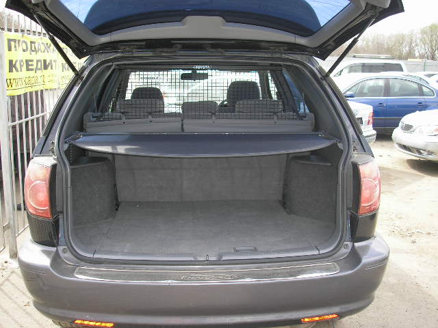 1999 Toyota Harrier Wallpapers