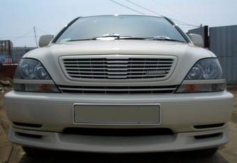 1999 Toyota Harrier Pictures