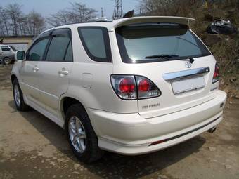 1999 Toyota Harrier Pictures