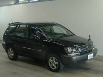 1999 Toyota Harrier Pics