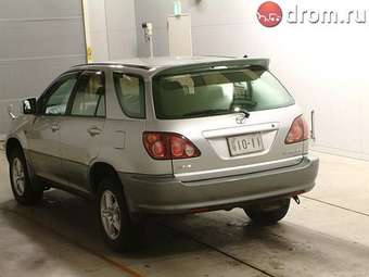 1999 Toyota Harrier Photos