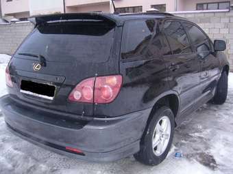 1999 Toyota Harrier Pictures