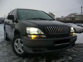 1999 Toyota Harrier Pictures