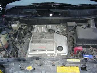 1999 Toyota Harrier Pictures