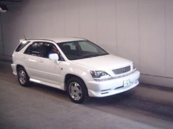 2000 Toyota Harrier
