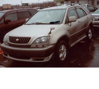 2000 Toyota Harrier