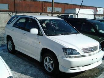 2000 Toyota Harrier