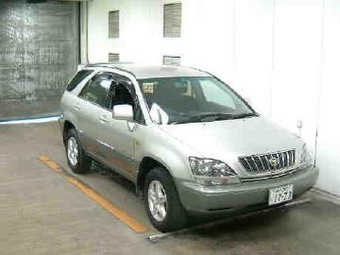 2000 Toyota Harrier