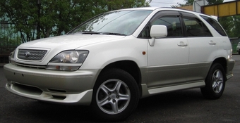 2000 Toyota Harrier