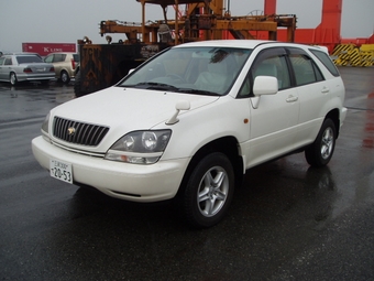 2000 Toyota Harrier