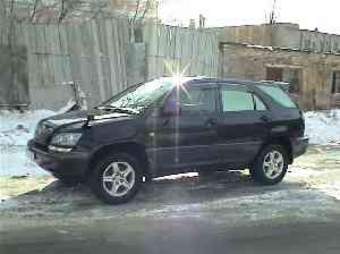 2000 Toyota Harrier