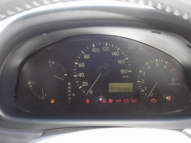 2000 Toyota Harrier