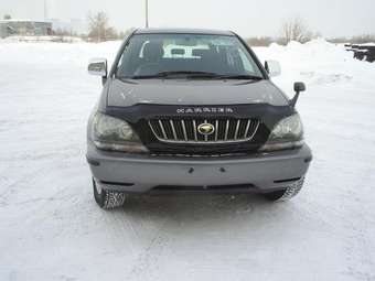 2000 Toyota Harrier