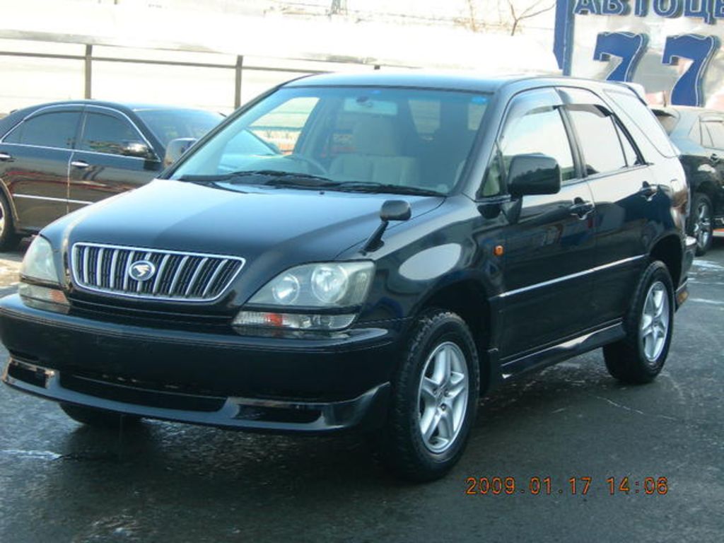 2000 Toyota Harrier